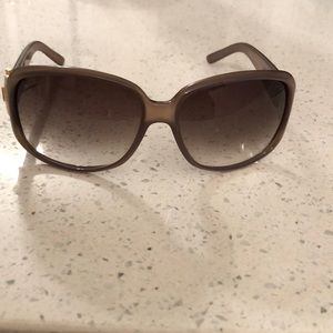 Gucci women’s sunglasses